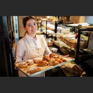 Tiệm bakery ở Roseville cần tuyển nhân viên all-rounder
